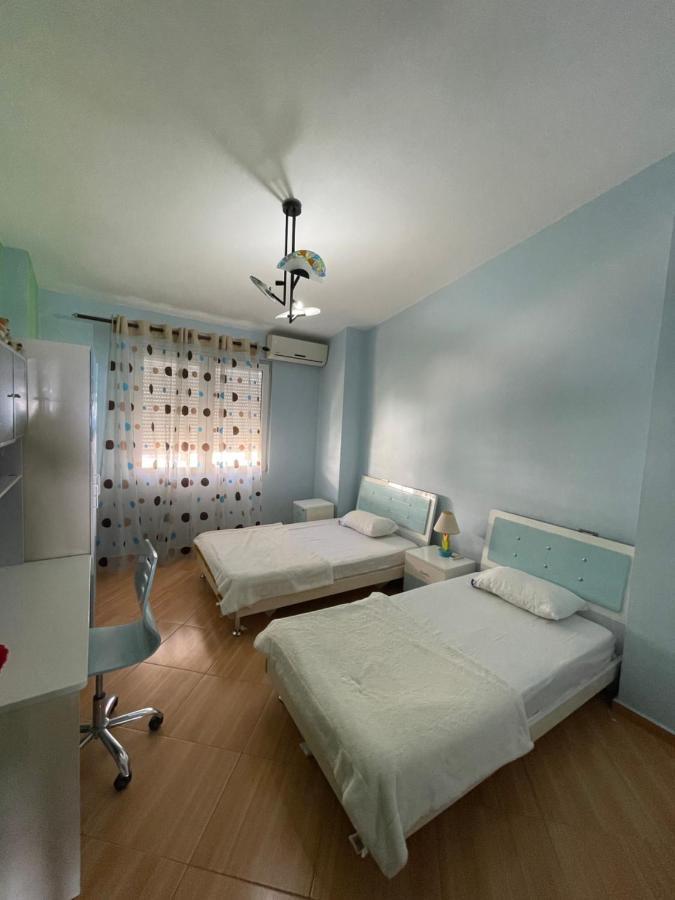 Appartamento Seaview Golden Penthouse Sarandë Esterno foto