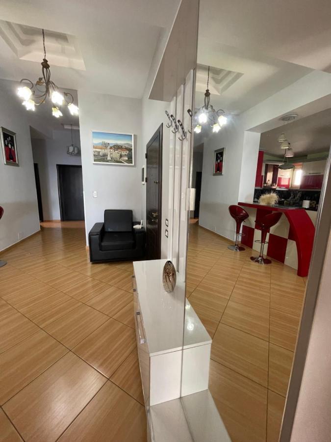 Appartamento Seaview Golden Penthouse Sarandë Esterno foto